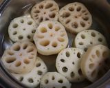 夕食おもてなし正月♪蓮根の煮物～みそ味～作り方2写真