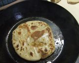 インドの具入りの薄焼きパン・アルパラタ作り方7写真