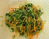 豆苗と人参の胡麻味噌和え作り方2写真