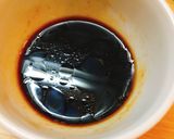 ラー油で簡単！厚揚げと豆苗のピリ辛炒め作り方2写真