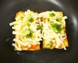 フライパンで厚揚げピザ！キムチチーズ焼き作り方4写真