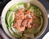 白菜と鮭の中骨缶のクタクタ煮作り方1写真