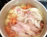 ベーコンとじゃがいもの洋風味噌汁作り方4写真