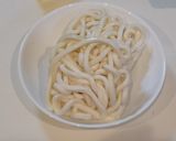 簡易グルメ！ネギ油香る素うどん作り方5写真