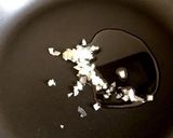 市販のニンニク味噌で豚バラと野菜炒めもの作り方1写真