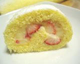 苺とカルピスクリームのロールケーキ作り方8写真