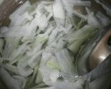 簡単♪大根と玉ねぎ、豆腐のお味噌汁☆作り方2写真