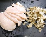 簡単！むね肉とオクラの生姜煮作り方1写真