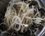 朝昼♪簡単♪茹でもやし出し殻佃煮の和え物作り方1写真