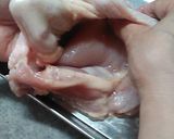 鶏もも肉にピラフを詰めて、こんがり焼いた作り方2写真