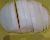 さつま芋と玉葱のほっこり味噌汁作り方2写真