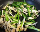 ＊白だしでニラとしめじと卵の炒め物＊作り方3写真