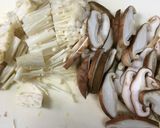 栄養たっぷり＊玄米ビーフンのきのこソテー作り方2写真