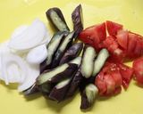 朝夕２人♪レンジ茄子トマト玉ねぎのみそ汁作り方1写真