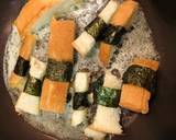 ジュワっと香ばし♫パン耳の海苔バター醤油作り方2写真