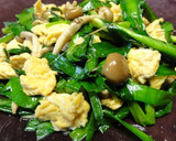 ＊白だしでニラとしめじと卵の炒め物＊作り方4写真