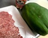 青パパイヤとひき肉の炒め物作り方1写真