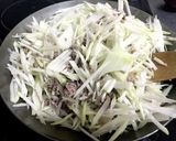 青パパイヤとひき肉の炒め物作り方3写真