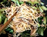 小松菜とひき肉の和風パスタ作り方3写真
