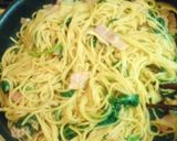 春菊とベーコンの和風パスタ✿きのこ醤油味作り方3写真