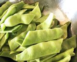 インゲンと玉ねぎのトマト煮作り方1写真