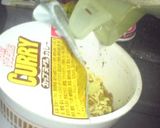 カップヌードルで！チーズカレーナポリタン作り方2写真