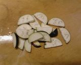 簡単昼食　なすとベーコンのペペロンチーノ作り方3写真