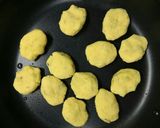 離乳食幼児食　さつまいもとチーズのおやき作り方4写真