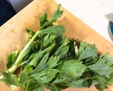 セロリの葉でサラダ作り方1写真