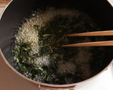 【冷凍・自解可】簡単☆揚げと大根菜の煮物作り方2写真