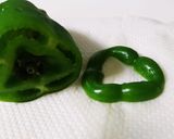 簡単！クルッと気持ちいいピーマンの種とり作り方1写真