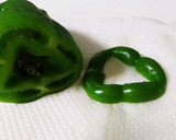 簡単！クルッと気持ちいいピーマンの種とり作り方1写真