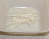 簡単！丸ごとトマトとオクラのお吸い物作り方4写真