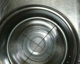 少ない水で黄身が真ん中の茹で玉子作り方1写真