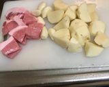 じゃがいもとにんにくの煮物作り方1写真