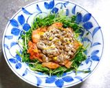 豆苗とキムチと納豆のテキトーサラダ作り方4写真