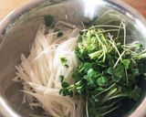 ♡大根とカイワレのおかかサラダ♡作り方1写真