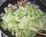 こっくり甘うま＊鶏キャベツの簡単みそ炒め作り方10写真