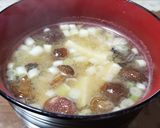 アミタケ、ナメコ、豆腐の味噌汁作り方8写真