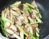 アスパラガスとしいたけとベーコンのパスタ作り方7写真