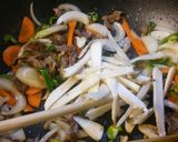 牛切り落としで甘辛野菜炒め。作り方5写真