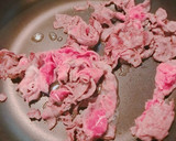 3分で！簡単♪薄切り牛肉のすき焼き風☆作り方2写真