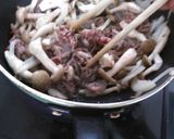 牛肉ときのこの山かけ丼作り方2写真