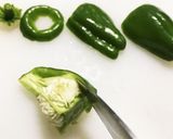 種が飛び散らない!ピーマンの切り方作り方3写真