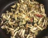 3分副菜♪「しめじのニンニク醤油焼き」作り方2写真