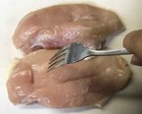 鶏胸2枚をいっぺんに2品に作り方1写真
