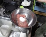 サイコロステーキ(玉ねぎソース仕立て)作り方1写真