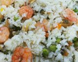 簡単☆美味しい☆お店のエビピラフ作り方1写真