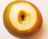 ピーラーで簡単！りんごや梨の皮むきコツ作り方1写真