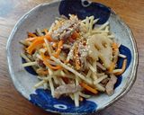 水煮根菜で豚きんぴら作り方3写真